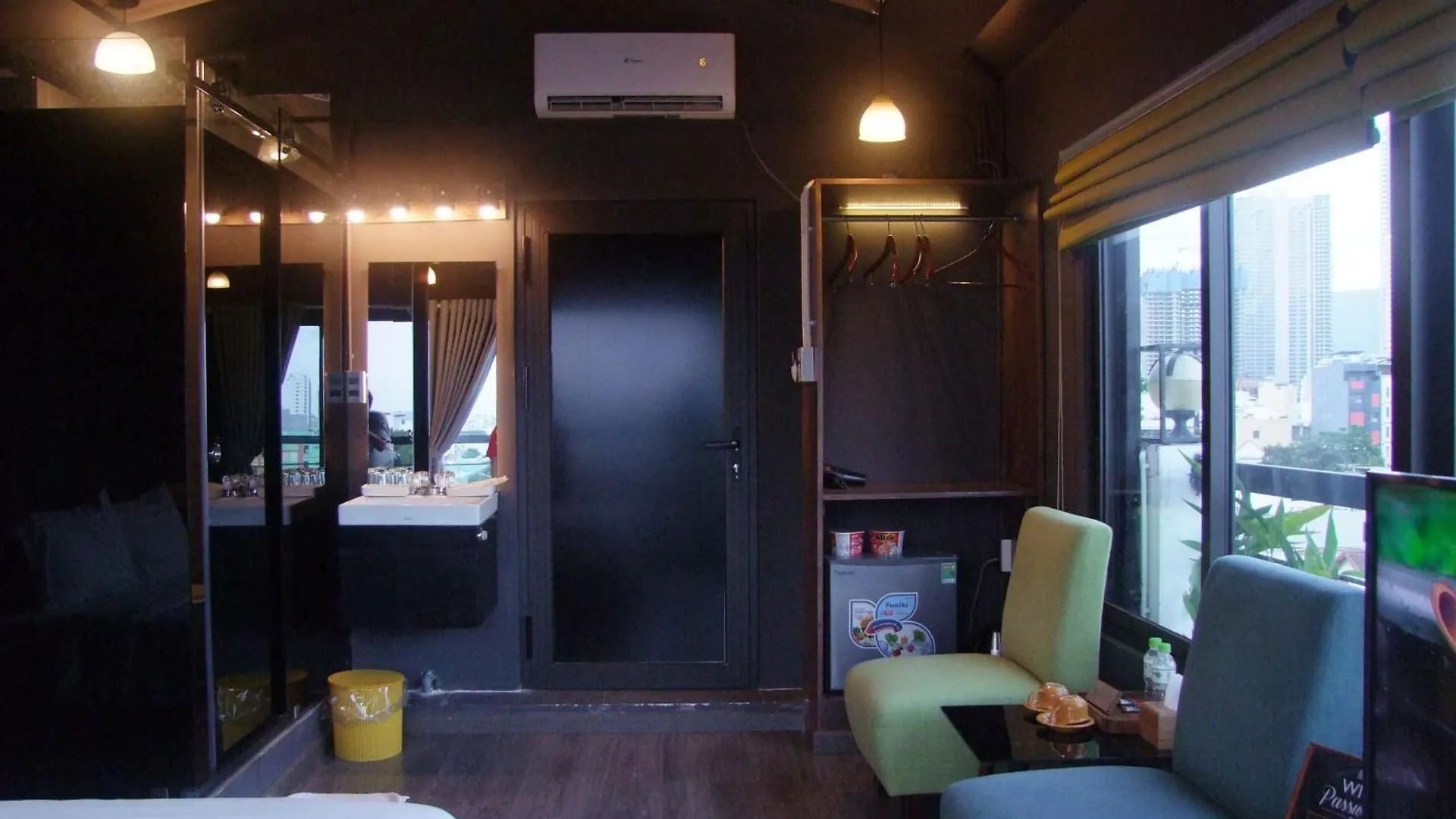 Oasis Hotel & Apartment Da Nang